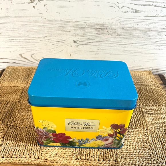 The pioneer woman favorite recipes tin 2019 decor gift - Picture 3 of 8